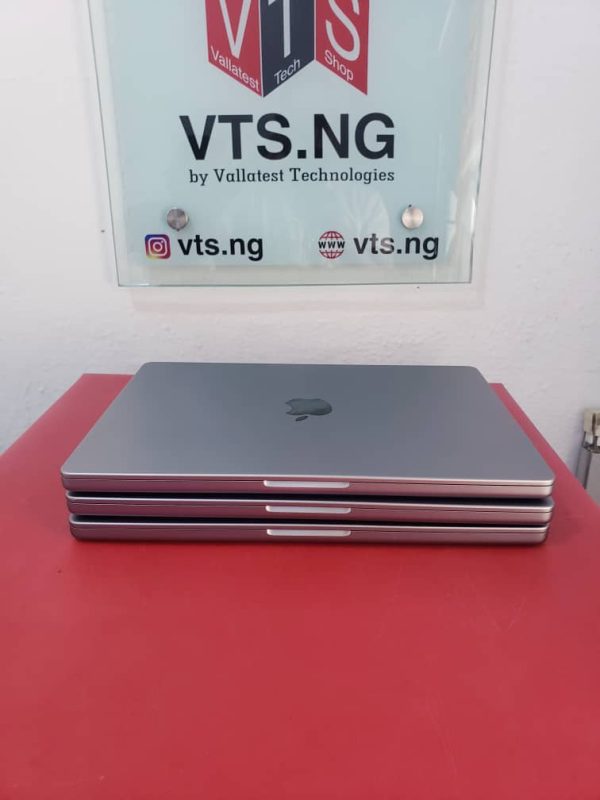 Macbook Pro 2021 M1 Pro chip 16Gb 512Gb - Image 2