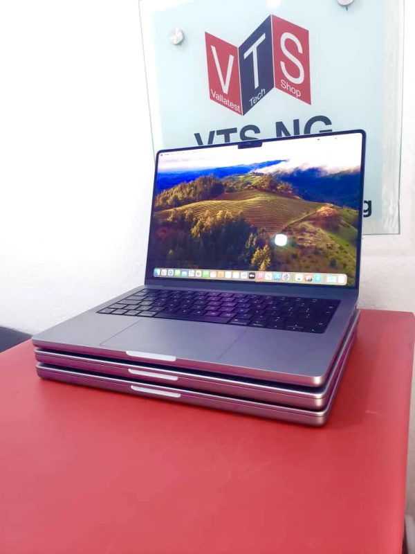Macbook Pro 2021 M1 Pro chip 16Gb 512Gb