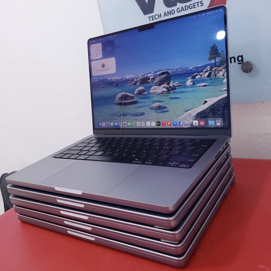 Macbook Pro 2023 M3 chip 16Gb 512Gb